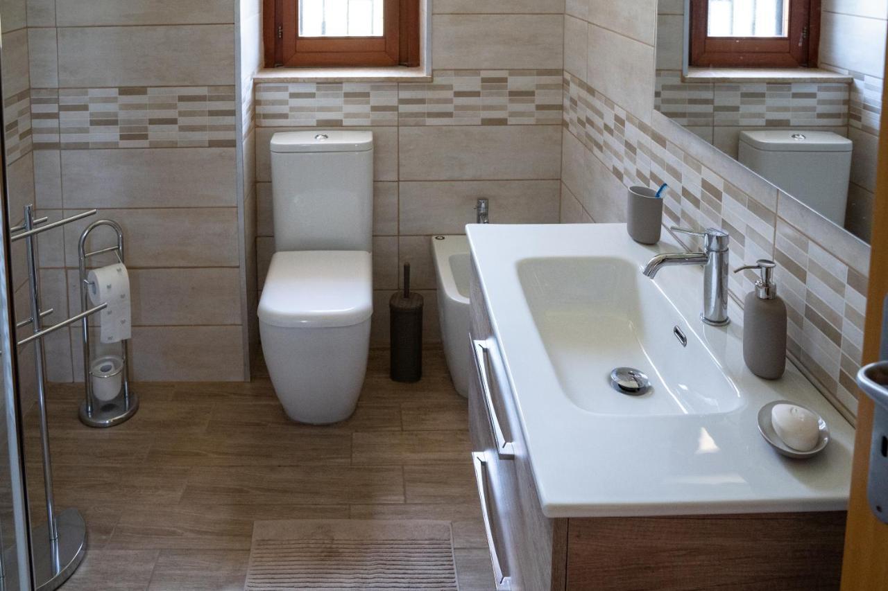 אסראלה Elegant Apartment In Residence With Pool מראה חיצוני תמונה